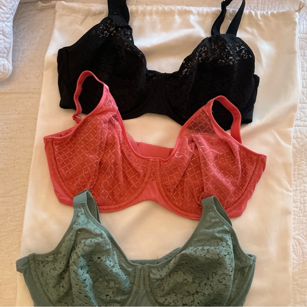 3 Chantelle Norah Lace Underwire Bra. Black, Pink, Green